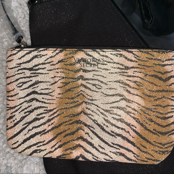 NWOT VICTORIA’S SECRET TOTE BAG - Picture 2 of 12